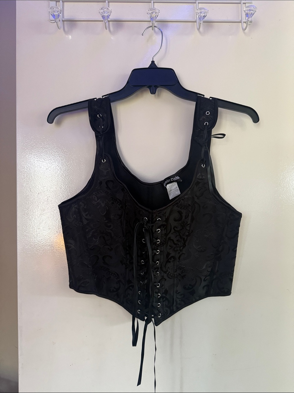 renaissance style corset